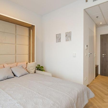 Kasprzaka 29 - Bezplatny Parking - Free Parking - Piekny Widok Na Centrum Miasta - Duzy Balkon - Smart Tv 55 Cali - Wifi - Better Rental Warszawa Exteriör bild